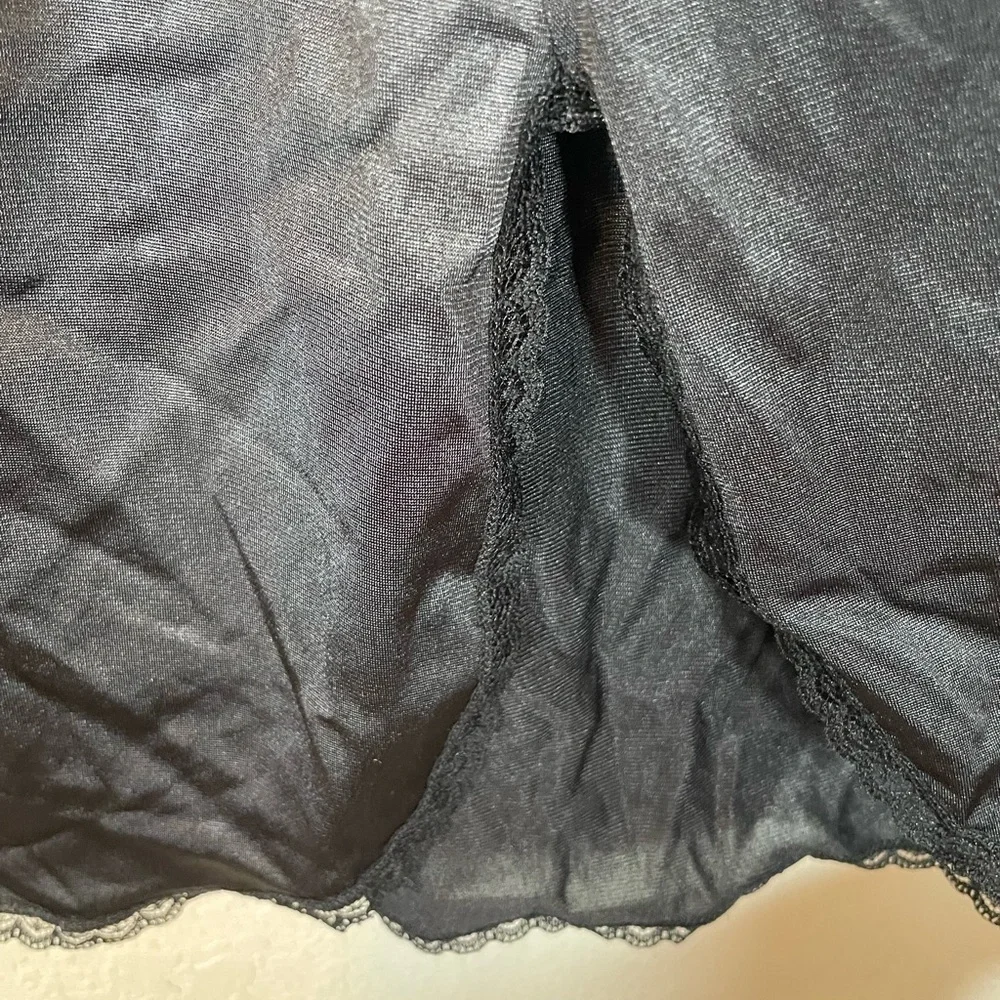 Vassarette Black Slip Skirt with Lace Detail